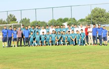 Teknik Direktörümüz Abdullah Avcı ve Genel Sekreterimiz Ömer Sağıroğlu’ndan U19 takımımıza ziyaret