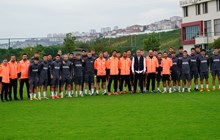 Teknik Direktörümüz Abdullah Avcı’dan U19 takımımıza ziyaret